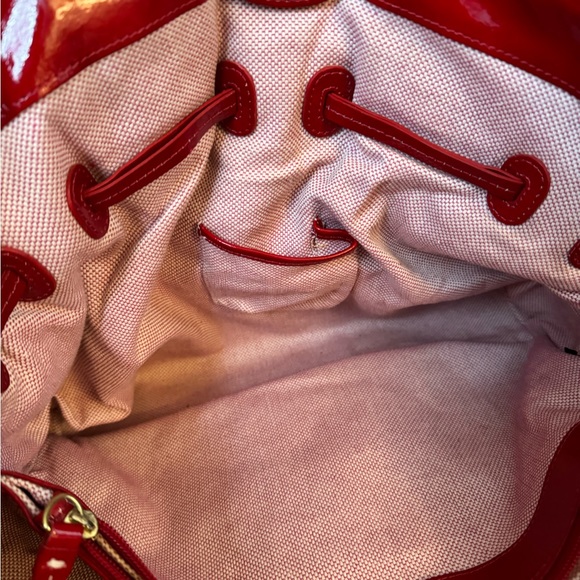 48 hour Sale Dooney & Bourke Vintage Patent Leather Large Red Chiara Bag EUC - Picture 14 of 15